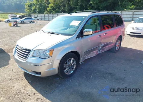 2010 Chrysler Town & Country Limited из США, поврежденный, VIN 2A4RR6DX1AR133634